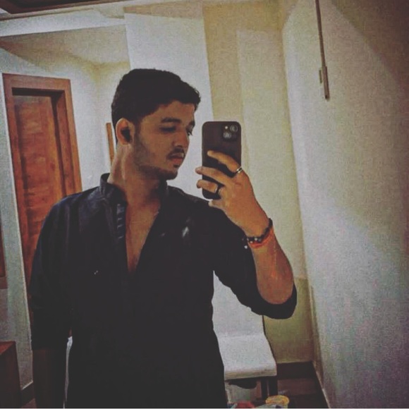 Meet your Posher, Nikhil - Picture 1 of 1